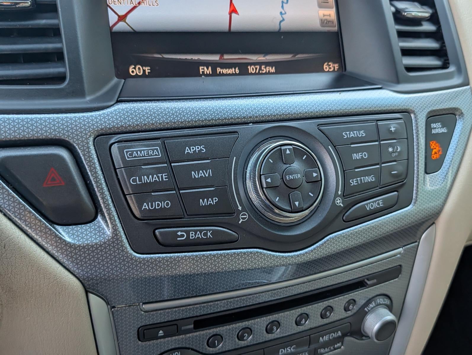 2017 Nissan Pathfinder FWD SL