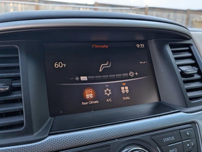 2017 Nissan Pathfinder FWD SL