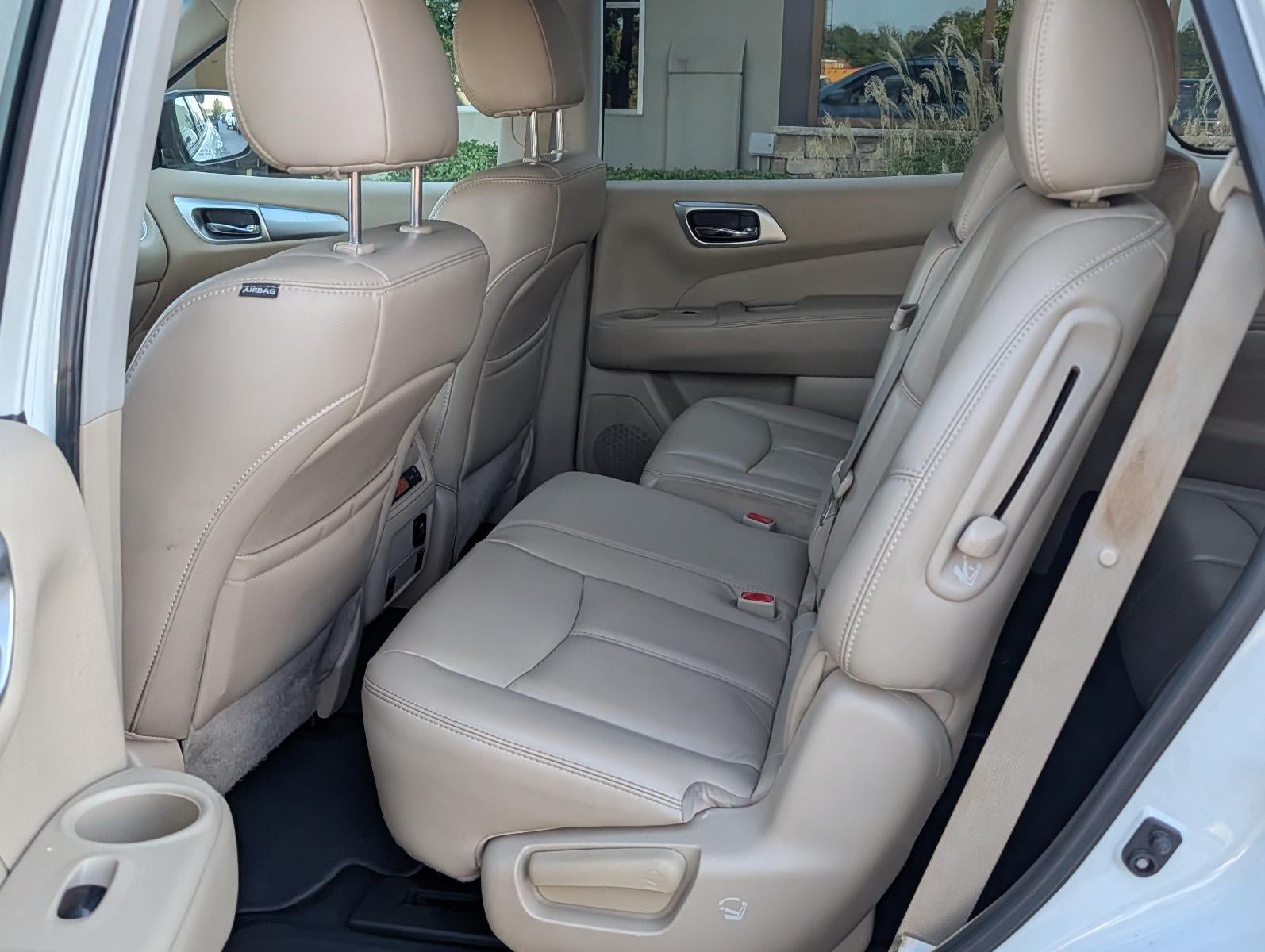 2017 Nissan Pathfinder FWD SL