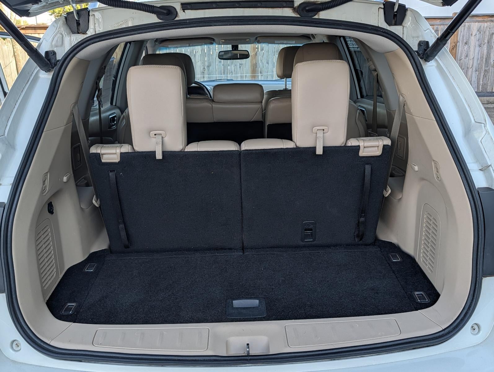 2017 Nissan Pathfinder FWD SL