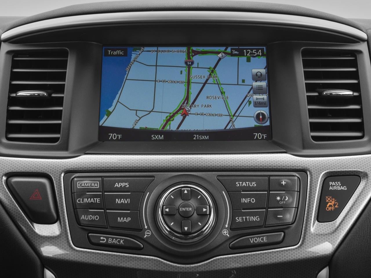2017 Nissan Pathfinder FWD SL