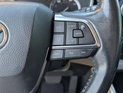 2020 Toyota Highlander XLE FWD (Natl)