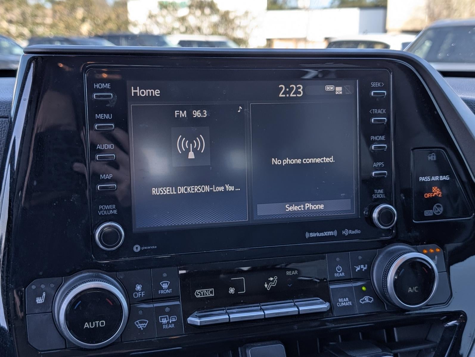 2020 Toyota Highlander XLE FWD (Natl)