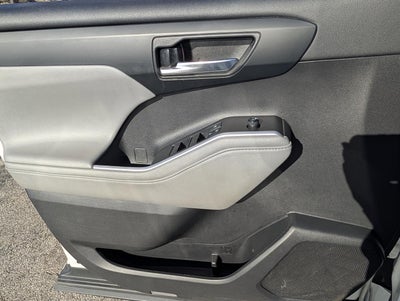 2020 Toyota Highlander XLE FWD (Natl)