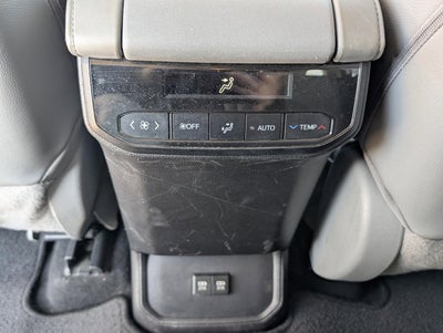 2020 Toyota Highlander XLE FWD (Natl)