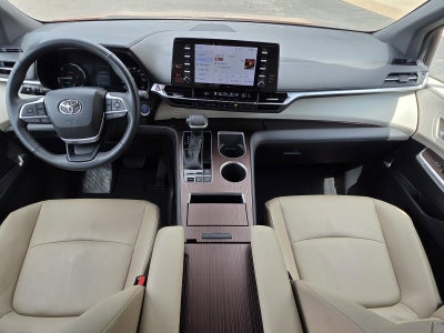 2023 Toyota Sienna XLE FWD 7-Passenger (Natl)