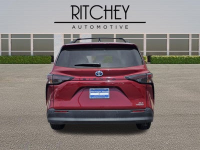 2023 Toyota Sienna XLE FWD 7-Passenger (Natl)