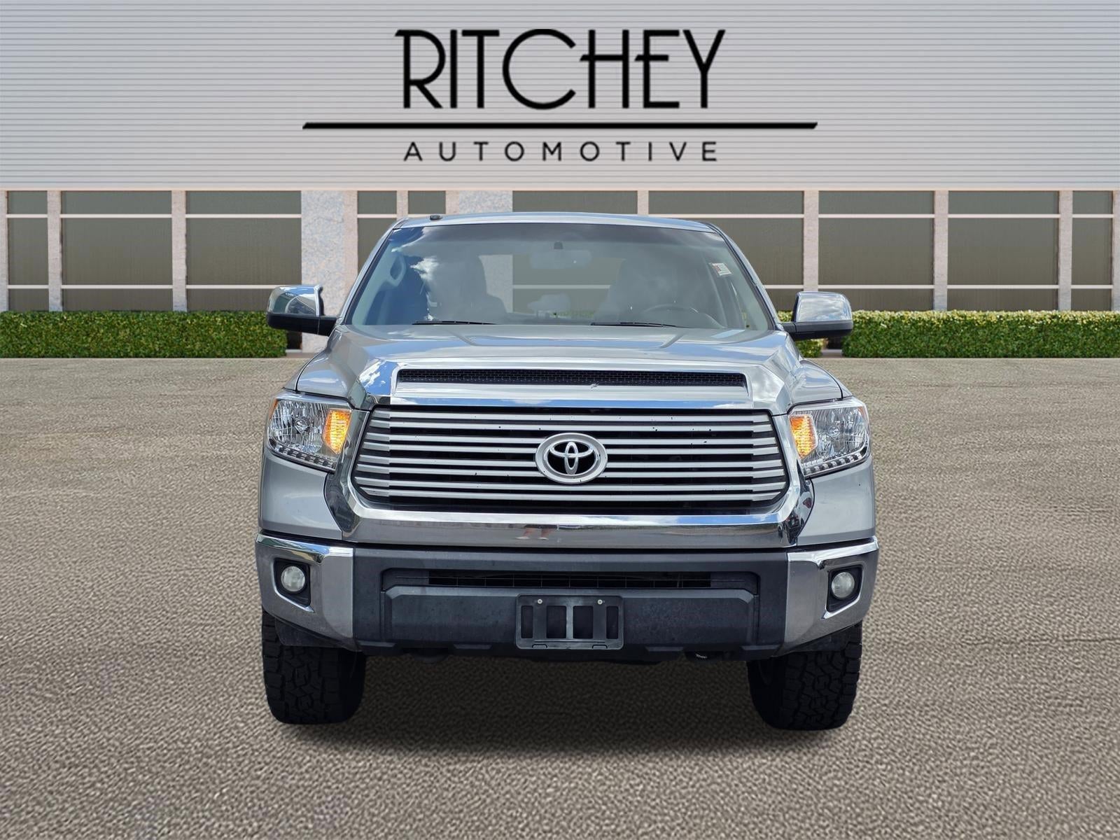 2017 Toyota Tundra 4WD 4WD Limited CrewMax 5.5' Bed 5.7L FFV (SE)