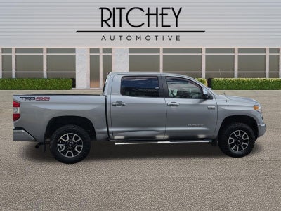 2017 Toyota Tundra 4WD 4WD Limited CrewMax 5.5' Bed 5.7L FFV (SE)