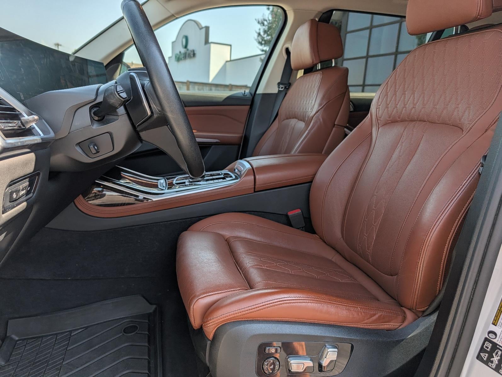 2024 BMW X7 xDrive40i Sports Activity Vehicle