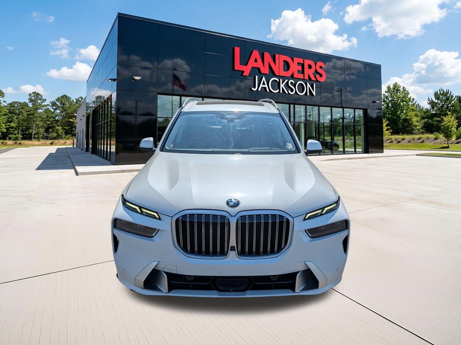 2024 BMW X7 xDrive40i Sports Activity Vehicle