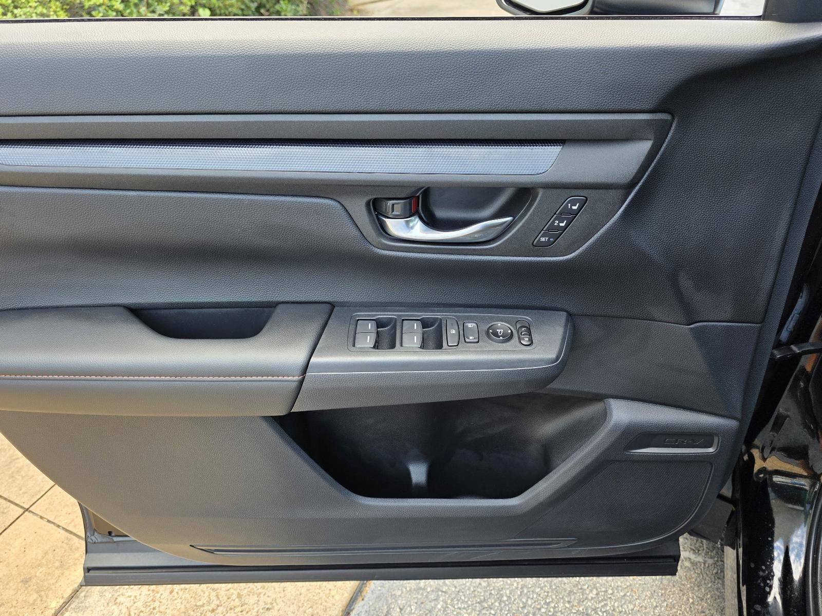 2025 Honda CR-V Hybrid Sport-L FWD