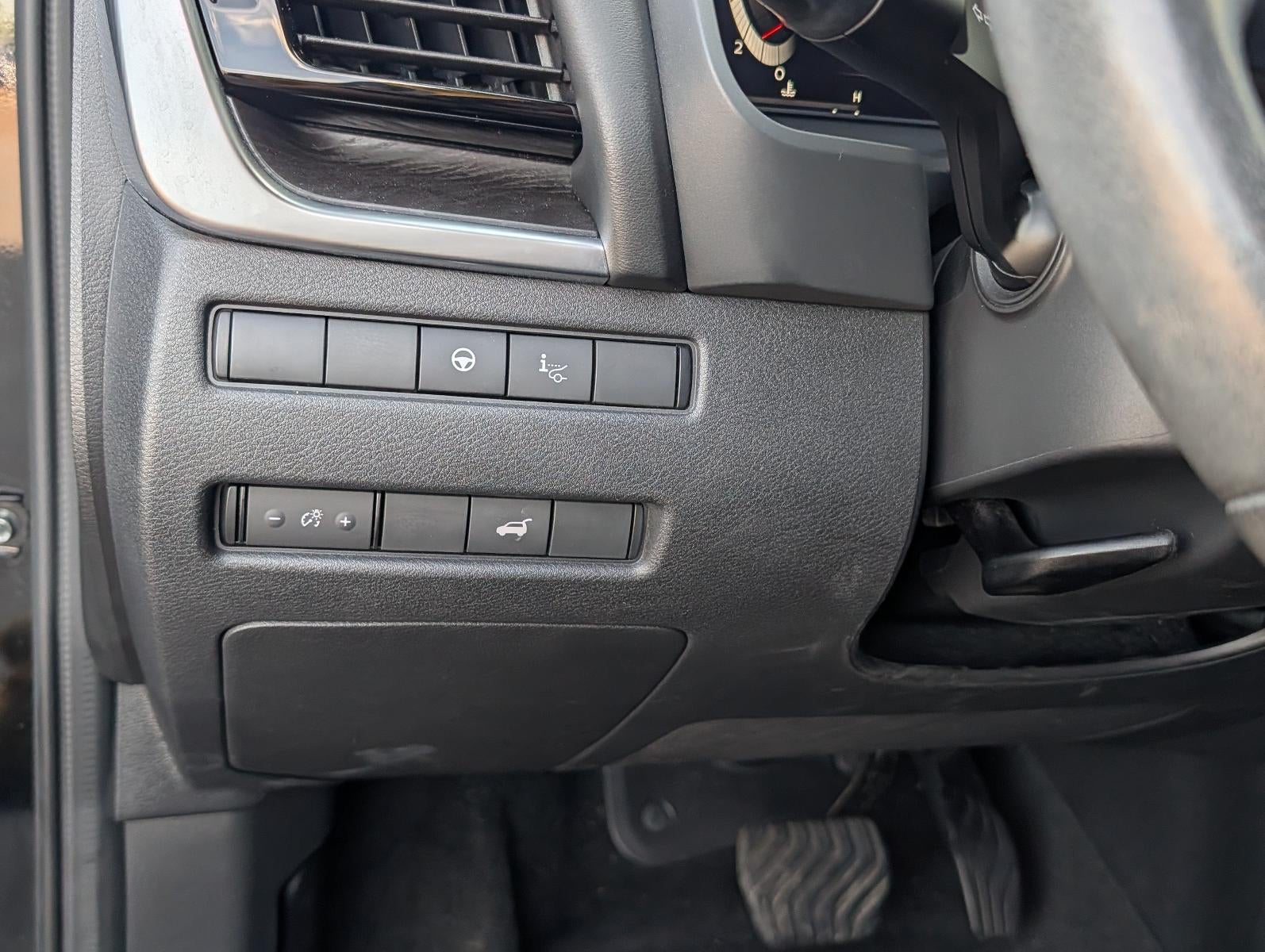 2023 Nissan Rogue FWD Platinum *Ltd Avail*