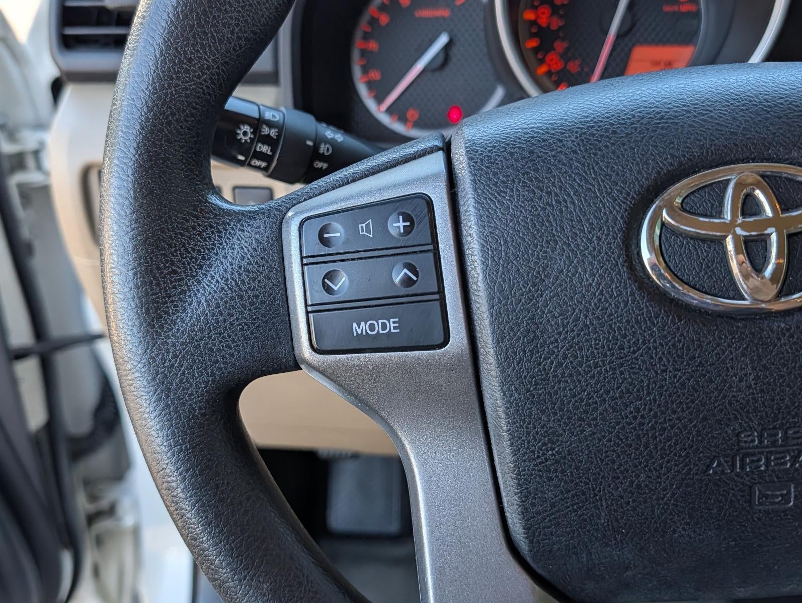 2013 Toyota 4Runner RWD 4dr V6 SR5 (Natl)