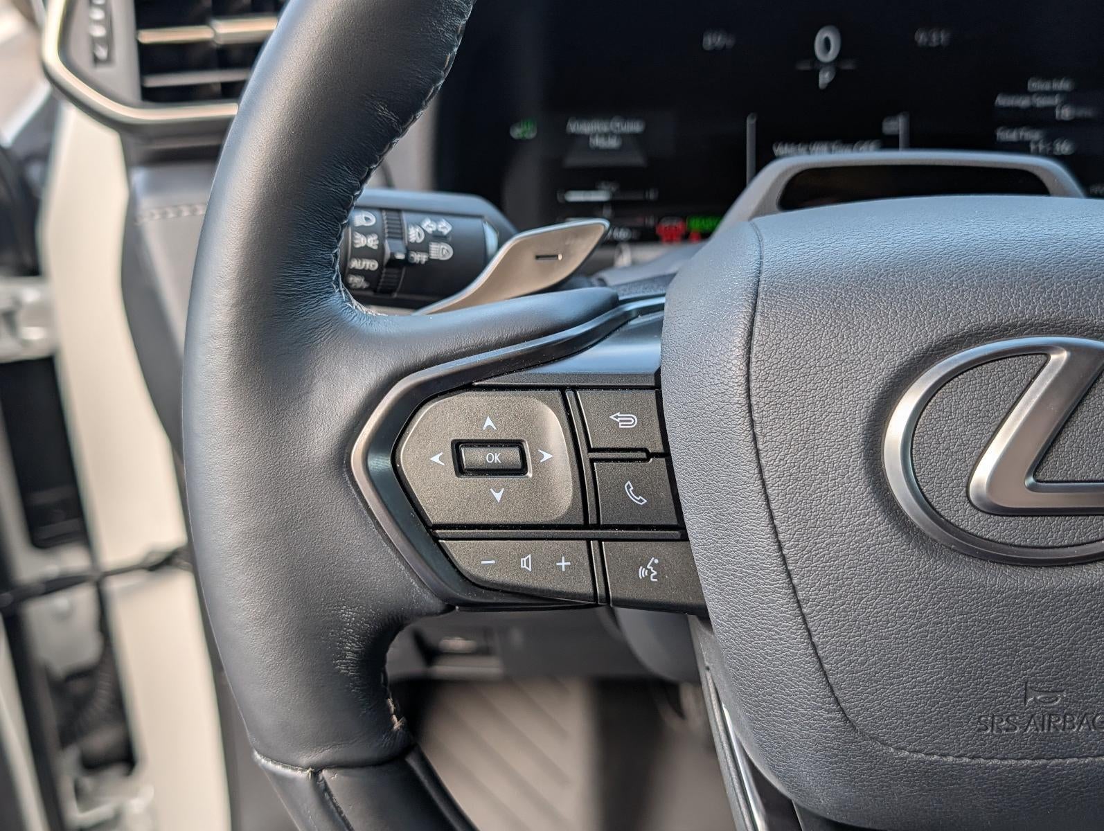 2025 Lexus LX 700h Luxury 4WD