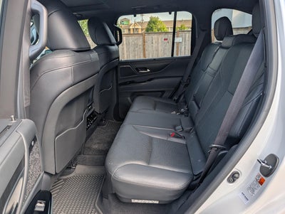 2025 Lexus LX 700h Luxury 4WD