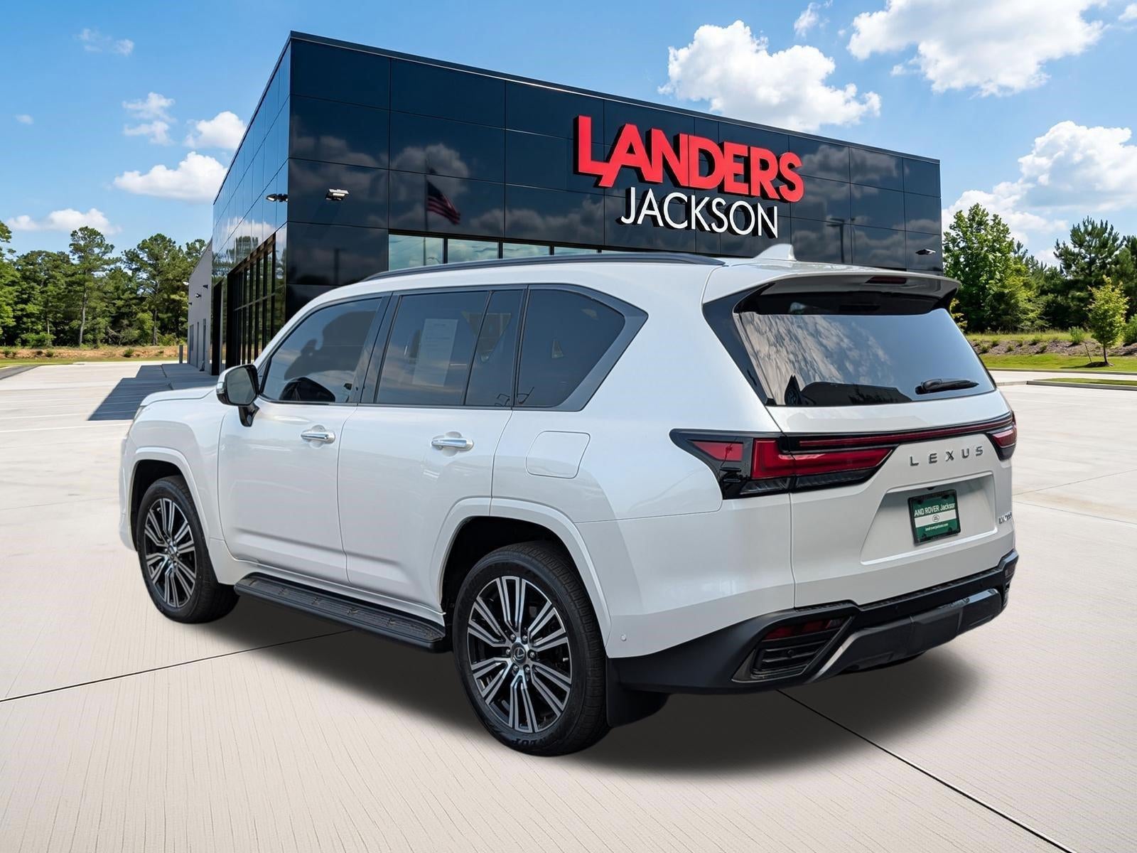 2025 Lexus LX 700h Luxury 4WD