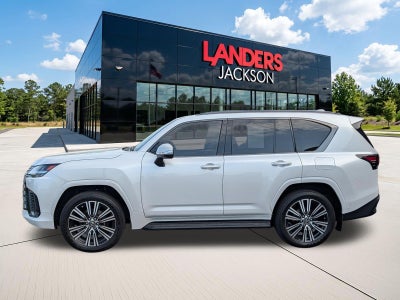 2025 Lexus LX 700h Luxury 4WD