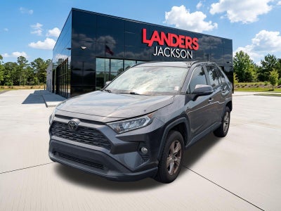 2019 Toyota RAV4 XLE FWD (GS)