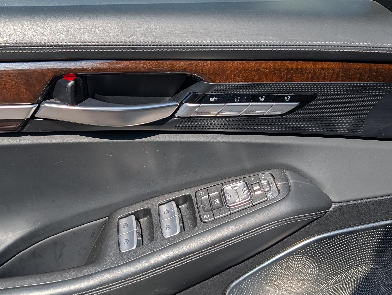 2019 Genesis G90 3.3T Premium RWD