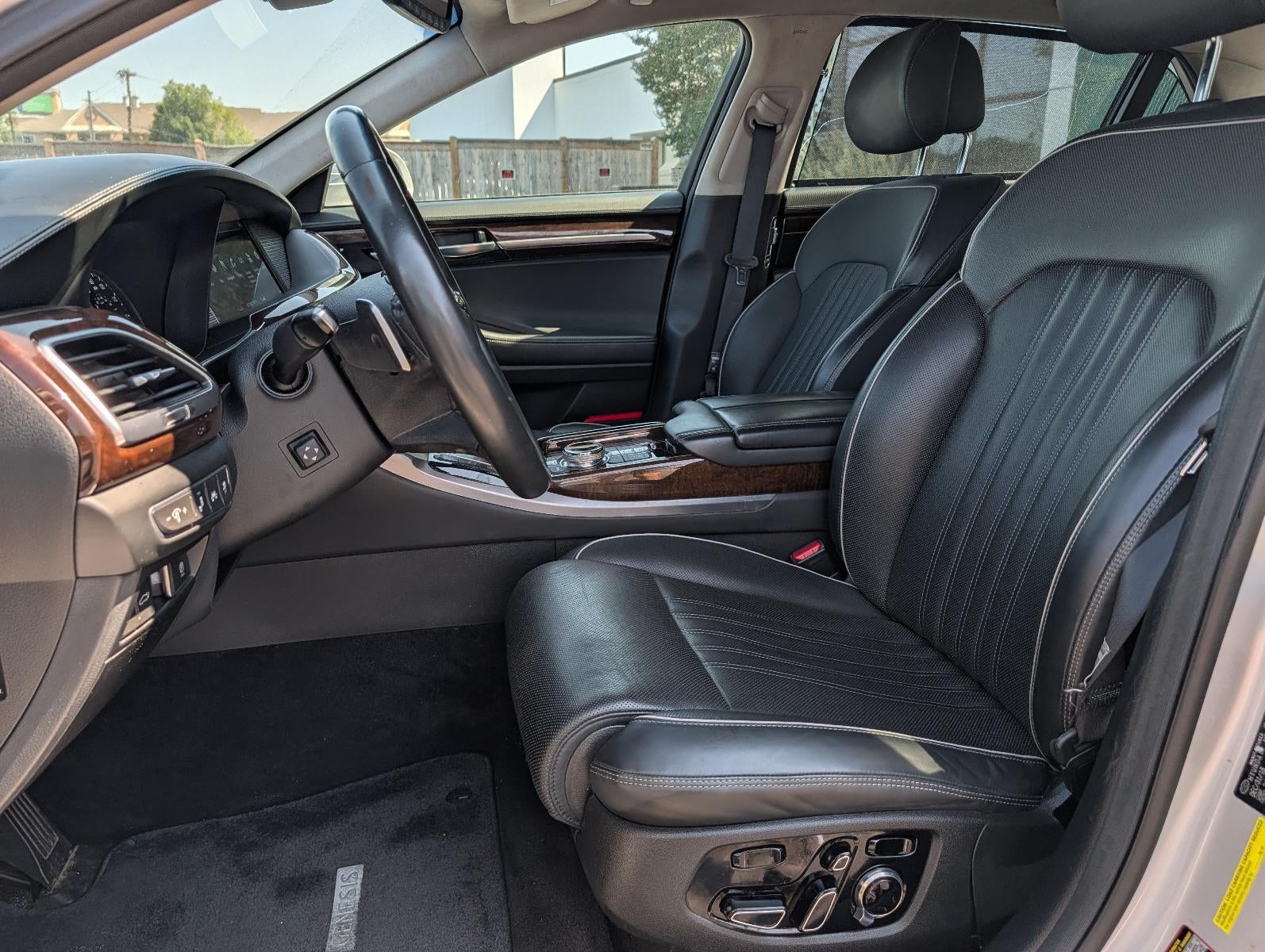 2019 Genesis G90 3.3T Premium RWD