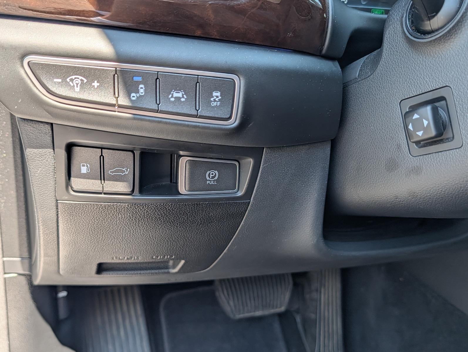 2019 Genesis G90 3.3T Premium RWD