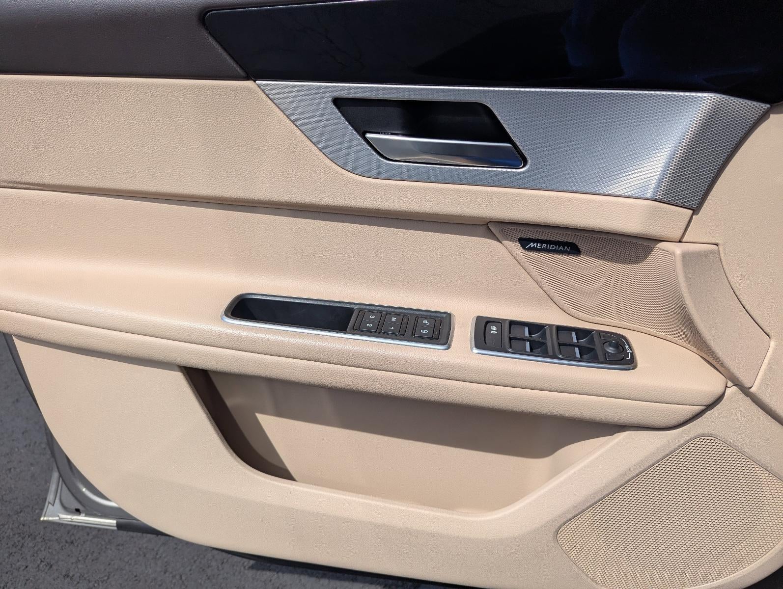 2020 Jaguar XF Sedan 25t Premium AWD