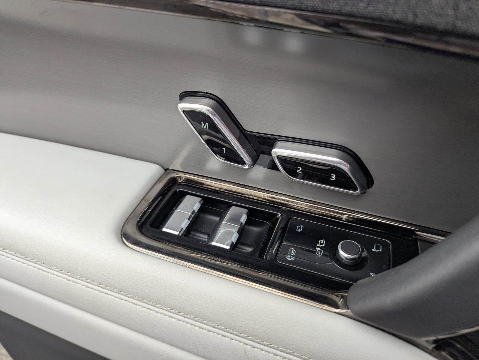 2024 Land Rover Range Rover Sport P360 SE