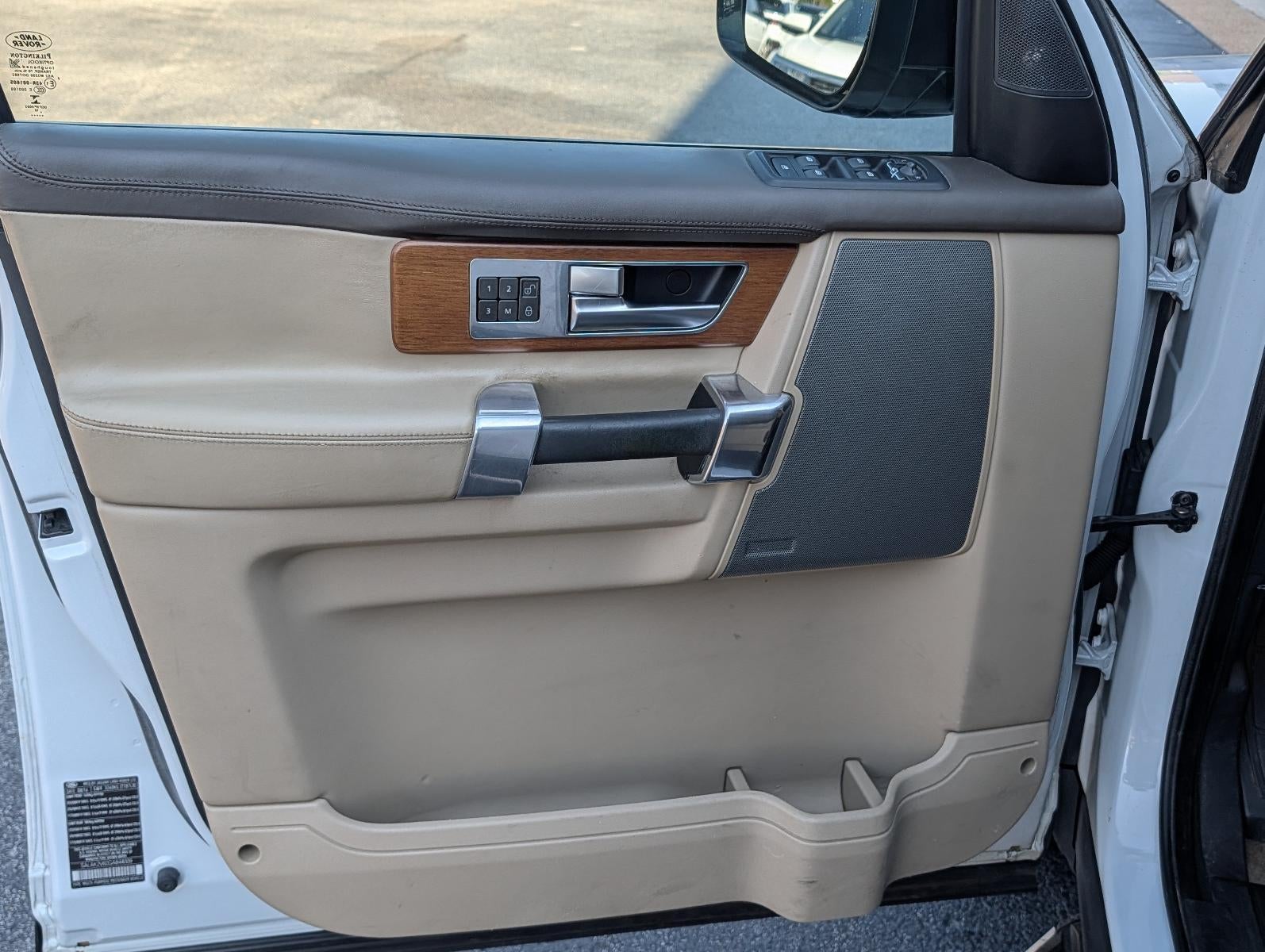 2016 Land Rover LR4 4WD 4dr HSE LUX Landmark Edition