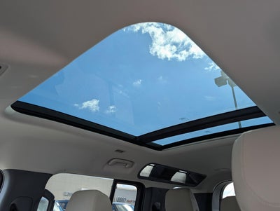 2023 Land Rover Defender 110 SE AWD