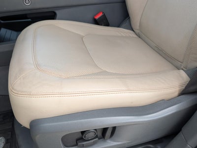 2023 Land Rover Defender 110 SE AWD