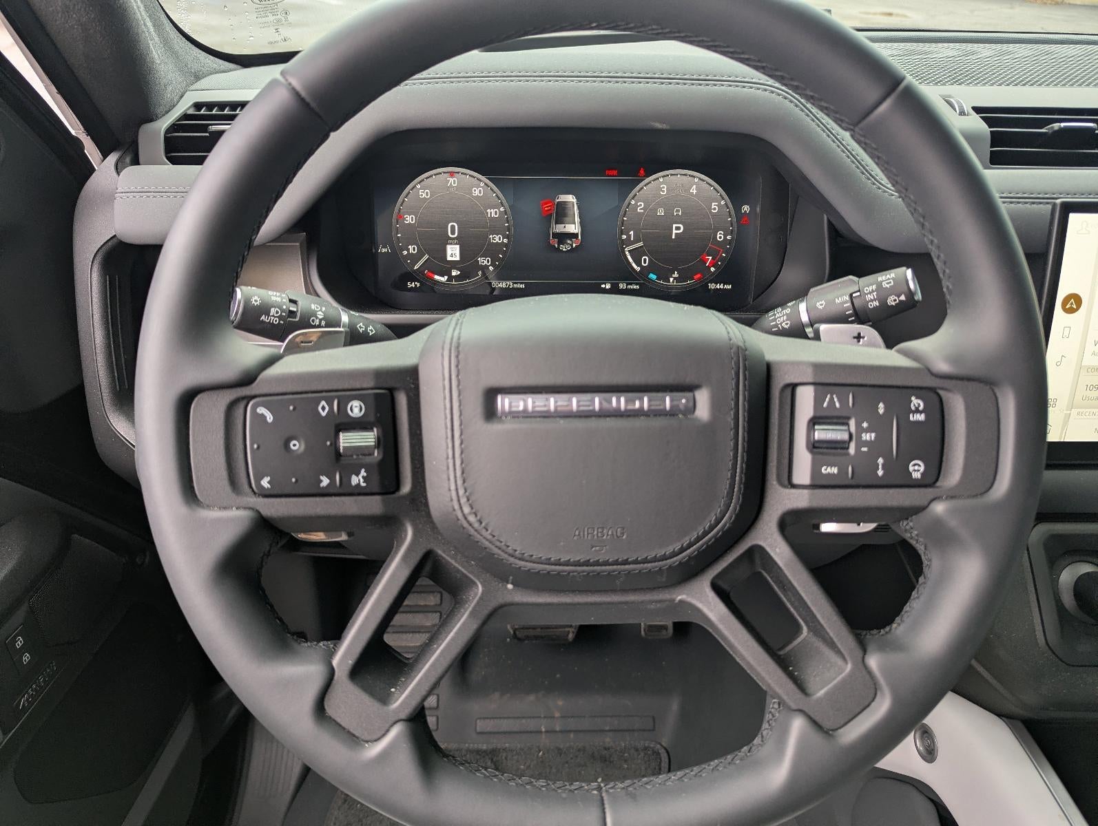 2025 Land Rover Defender 130 P500 V8