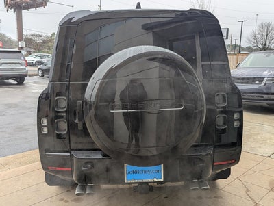 2025 Land Rover Defender 130 P500 V8