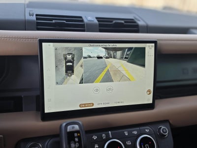 2025 Land Rover Defender 110 P400 X