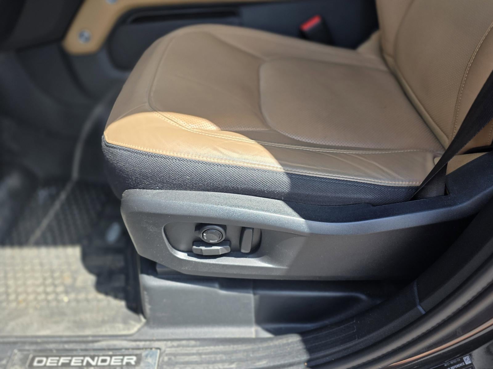 2025 Land Rover Defender 110 P400 X