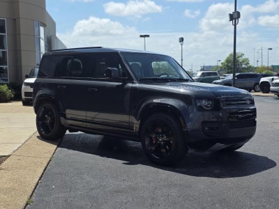 2025 Land Rover Defender 110 P400 X