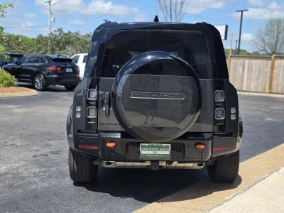 2025 Land Rover Defender 110 P400 X