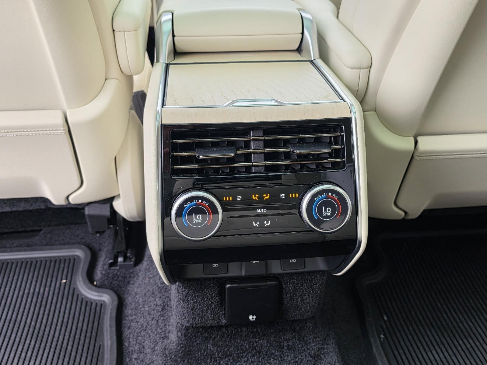 2023 Land Rover Range Rover Autobiography LWB