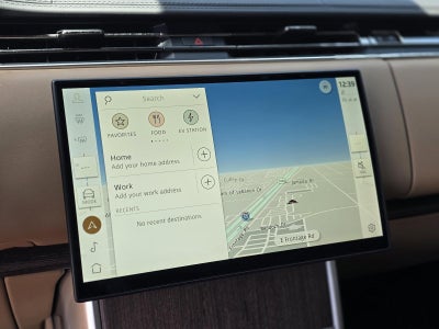 2025 Land Rover Range Rover P550e SE SWB