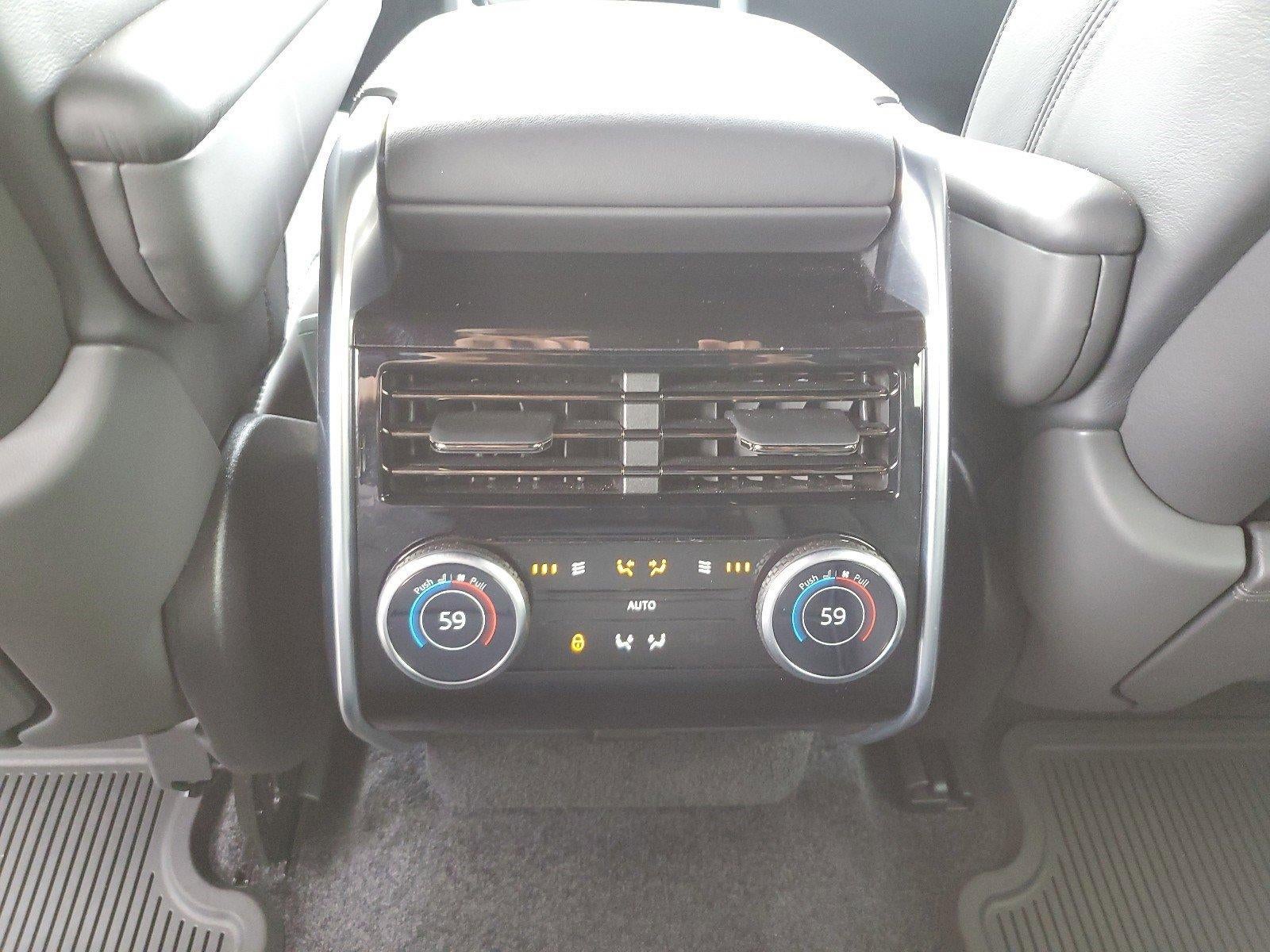 2023 Land Rover Range Rover P400 SE SWB