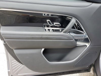 2023 Land Rover Range Rover P400 SE SWB