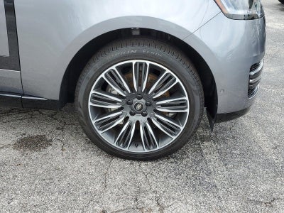 2023 Land Rover Range Rover P400 SE SWB