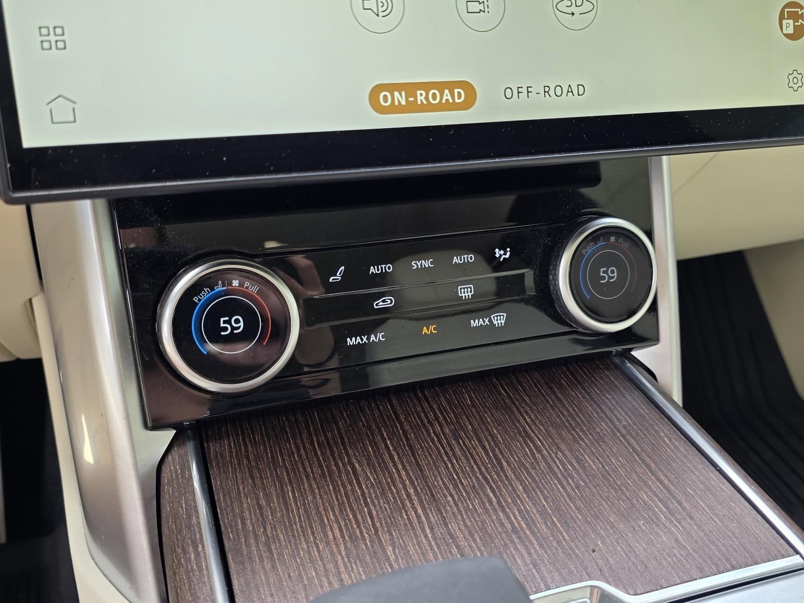 2023 Land Rover Range Rover P400 SE LWB 7 Seat