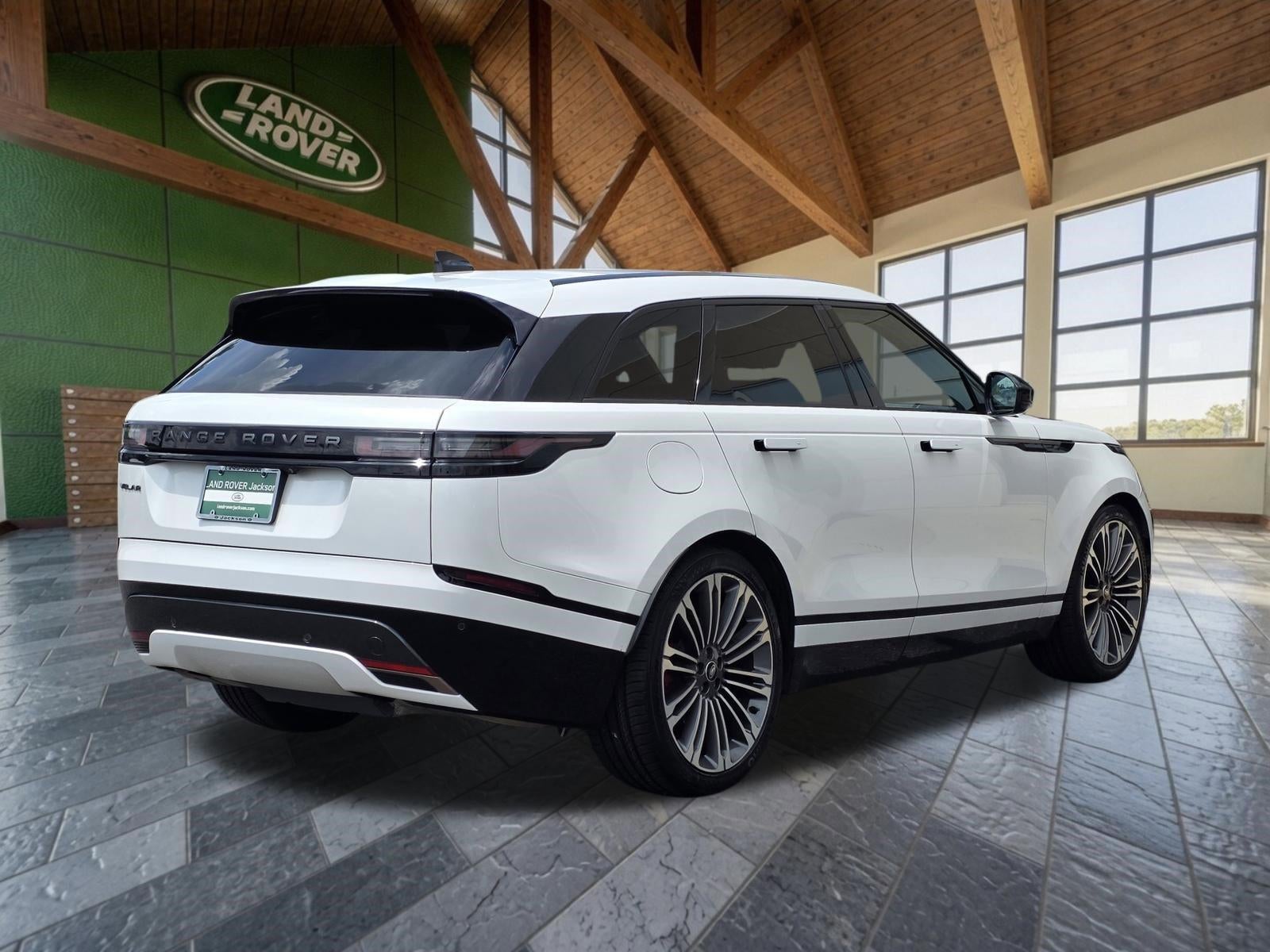 2024 Land Rover Range Rover Velar P250 Dynamic SE