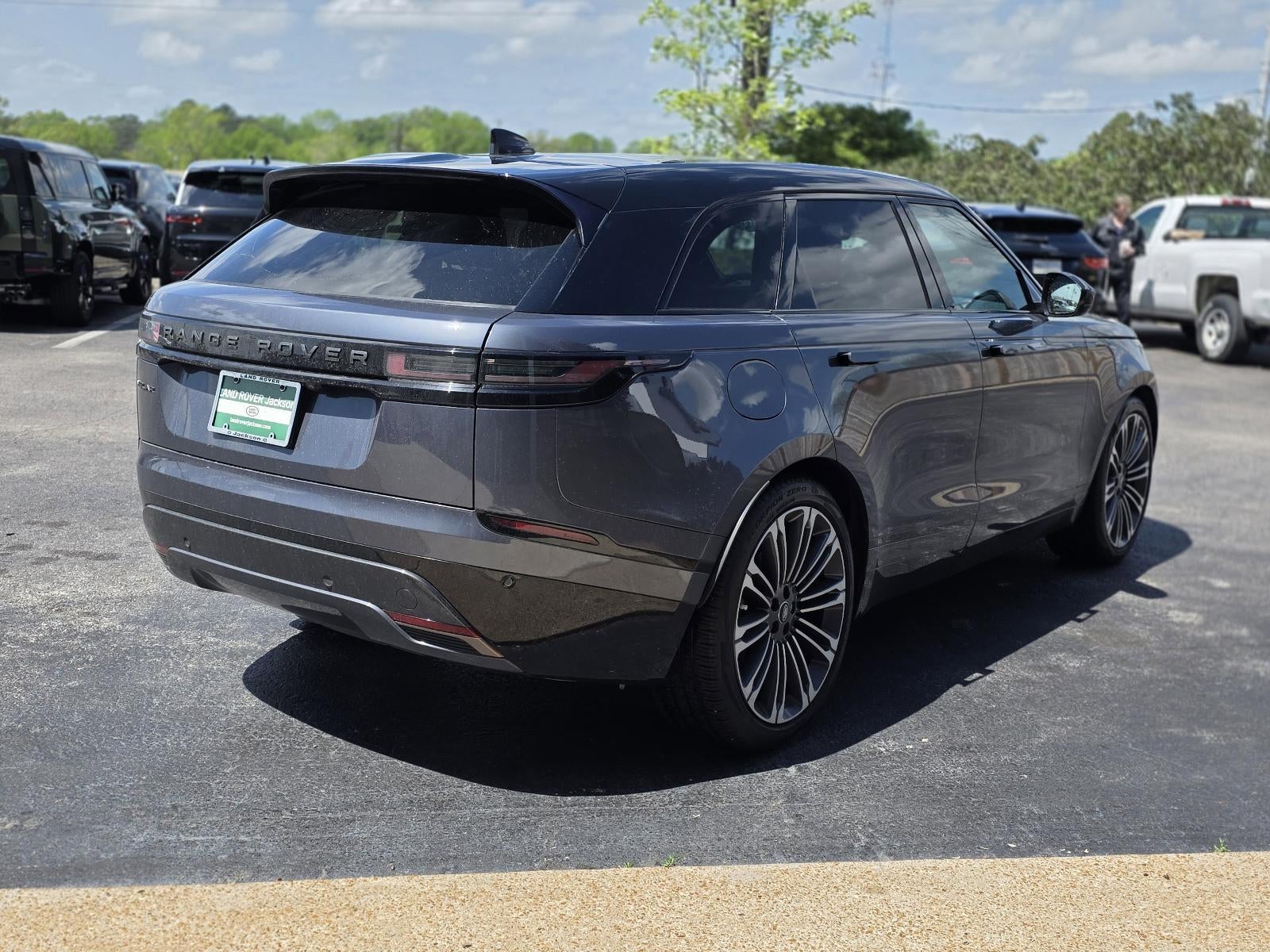 2024 Land Rover Range Rover Velar P400 Dynamic HSE