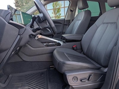 2025 Audi Q5 Premium 2.0 TFSI quattro