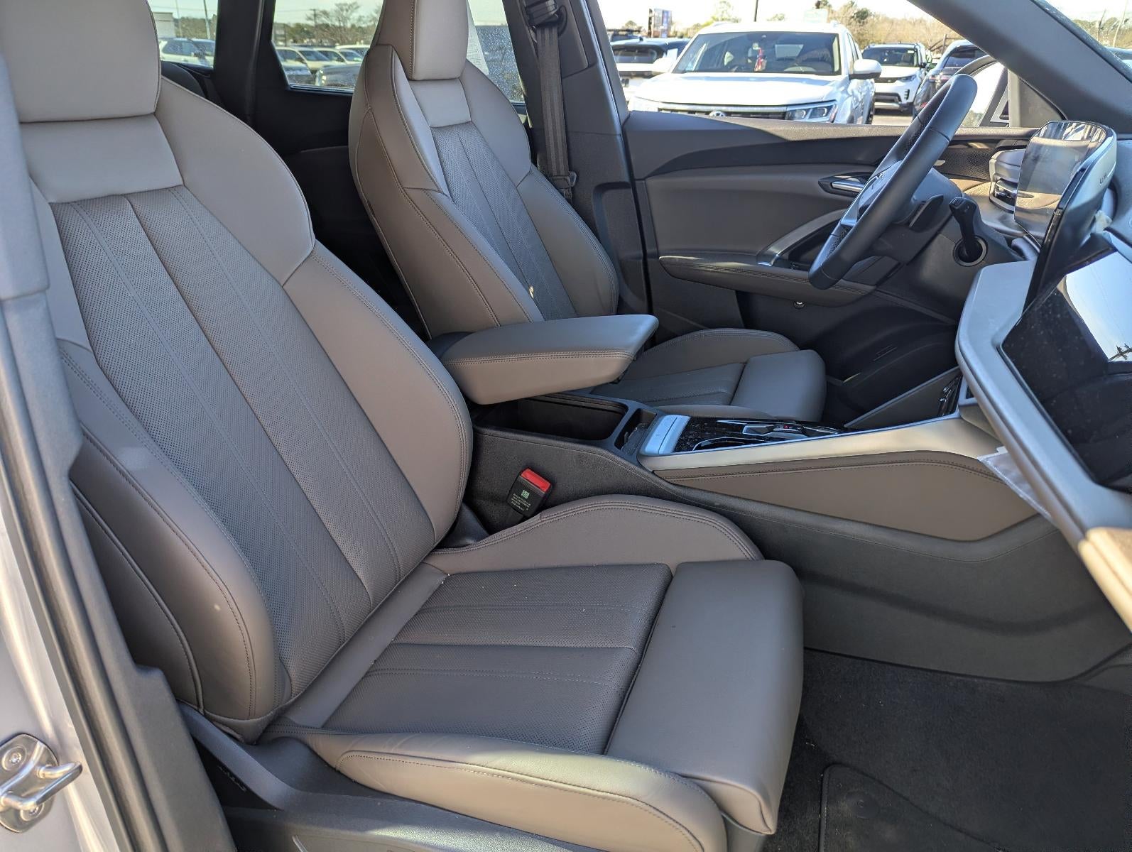 2025 Audi Q5 Premium Plus 2.0 TFSI quattro