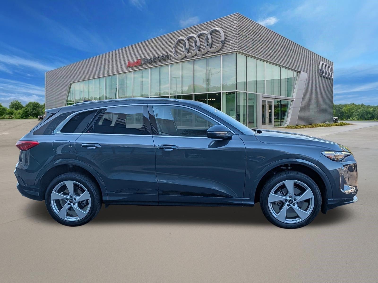 2025 Audi Q5 Premium Plus 2.0 TFSI quattro