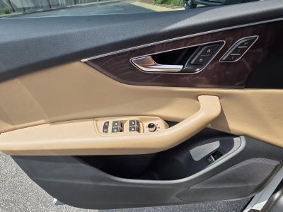 2019 Audi Q8 Premium 55 TFSI quattro