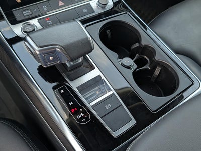 2022 Audi Q8 Premium 55 TFSI quattro